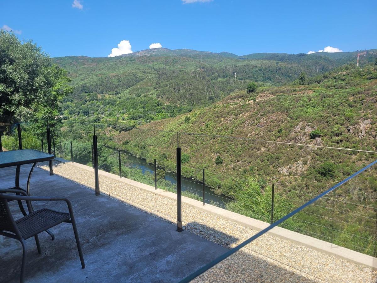 Infinity Houses Ponte da Barca Exterior photo